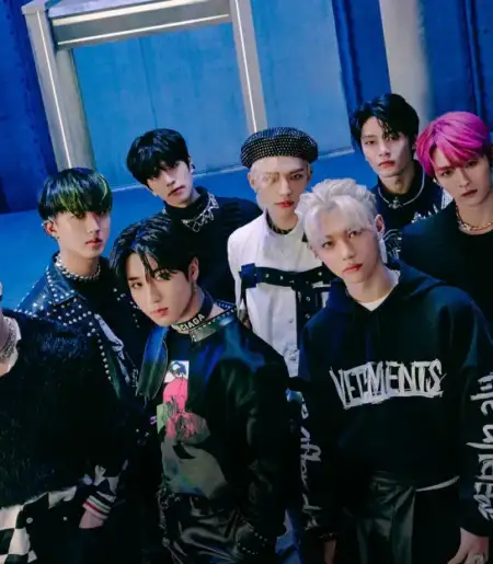 Stray Kids 2nd World Tour MANIAC + 55 minutos de LOLLAPALOOZA - Cinedot Coacalco - Estado de México - 27 de Julio - Paquete 5